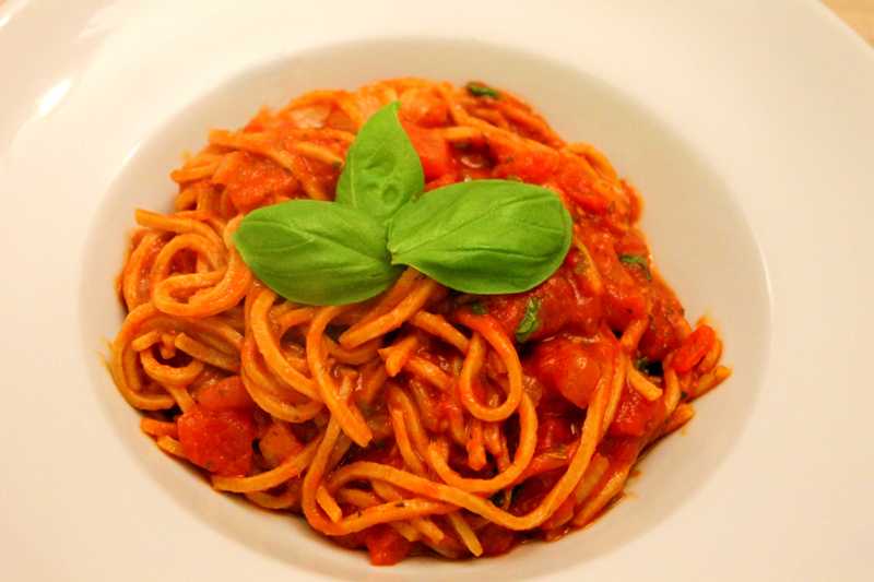 spaghetti Napoletana