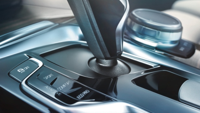 BMW 5series sedan drivingdynamics adaptivemode 01.jpg.resource.1473955071756