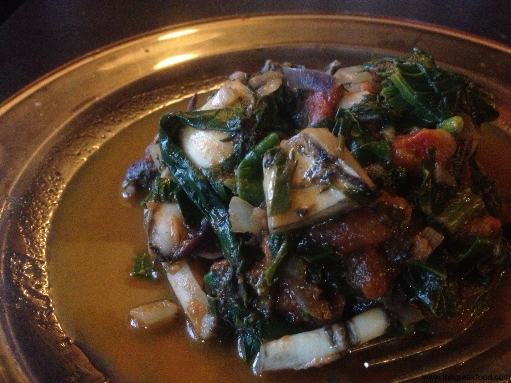 cuttlefish with spinach and tomato