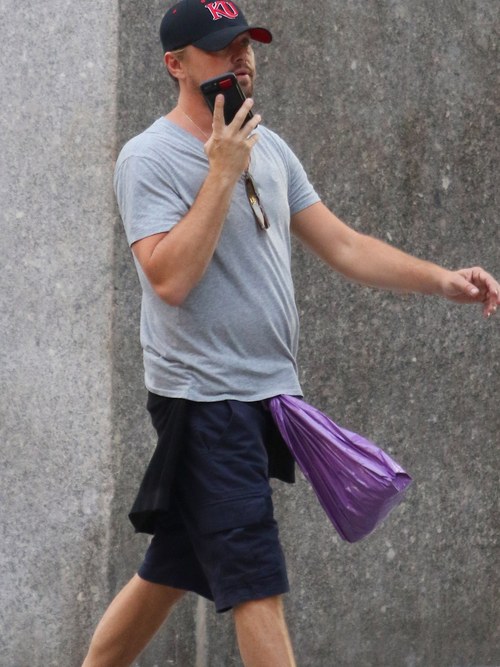 Leonardo Dicaprio waist man bag 2