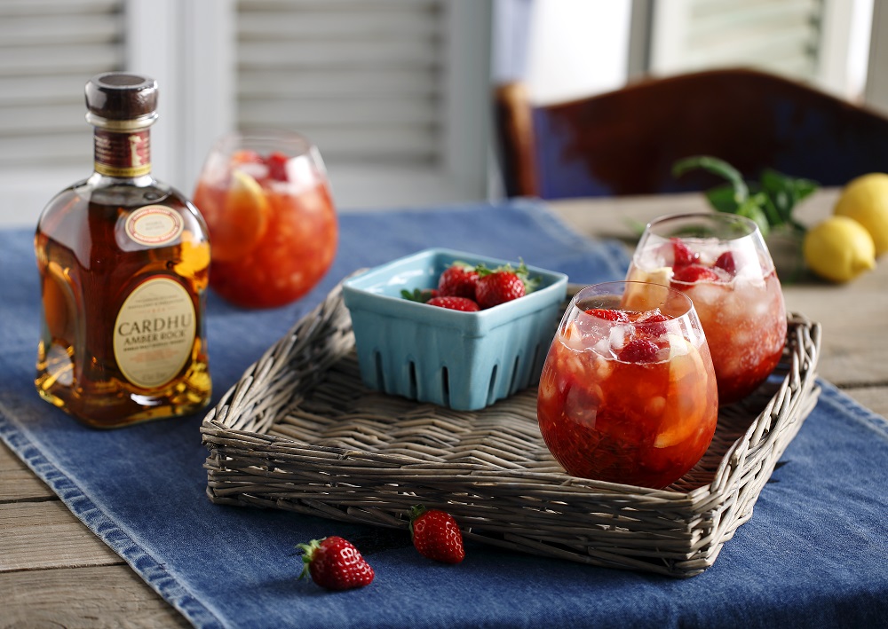 Berries Flag Cardhu AmberRock