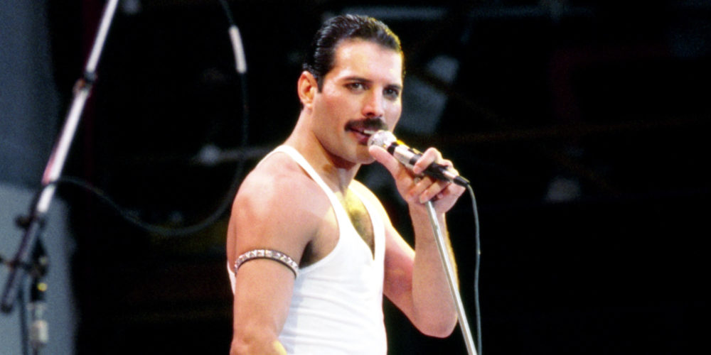 20 Freddie Mercury 1000x500