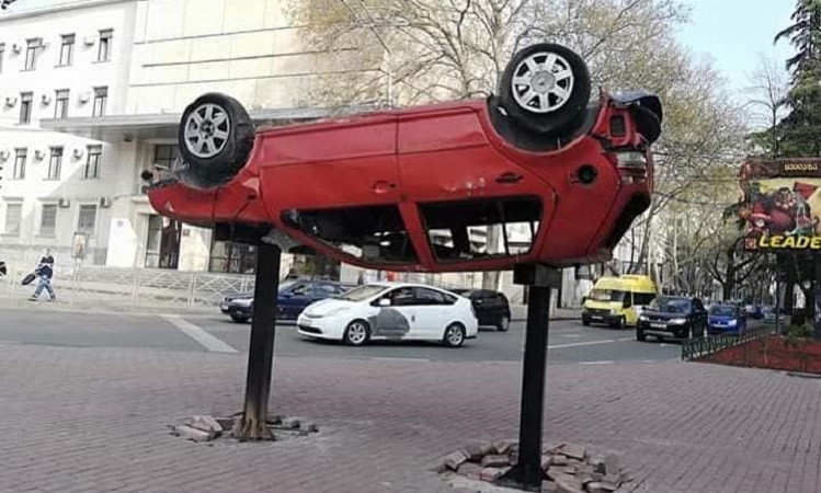 car 2 upside down