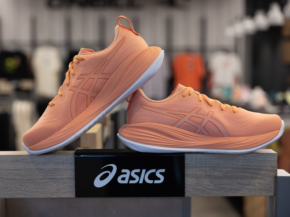 Asics1
