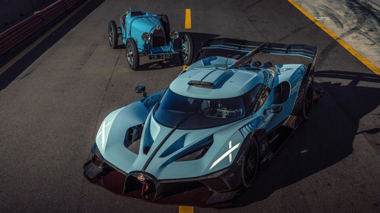 FinalBugattiBolide1