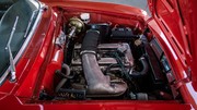 Και τι να πρωτοερωτευτείς σε αυτό το φωτορομάντζο για την Alfa Romeo του 68’