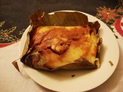 Γουατεμάλα: Ομοίως με τα hallacas, τα tamales είναι γεμιστά φύλλα καλαμποκιού ή μπανάνας. Περιέχουν κιμά, κοτόπουλο ή χοιρινό με μπόλικα μπαχαρικά.