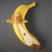 Τι εννοείς σιχαίνεσαι τις μπανάνες; Δεν σε καταλαβαίνουμε. Για ζωγράφισέ το.