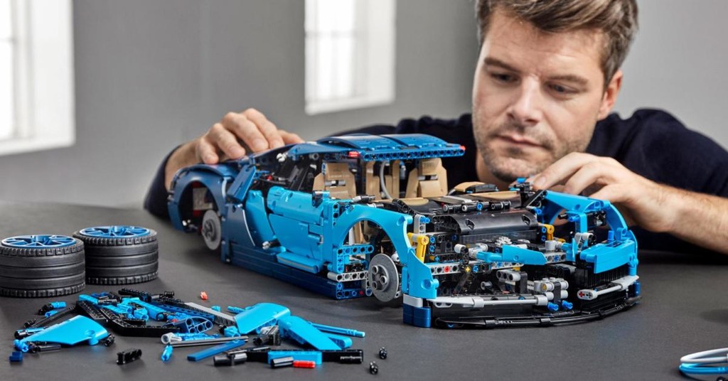 Με τη Lego Bugatti Chiron θα τους ψαρώσεις όλους 