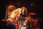 Μπορούν να χωρέσουν 50 χρόνια Led Zeppelin σε ένα βιβλίο; 