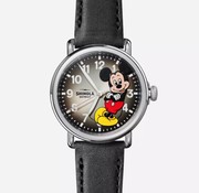 Δεν βλέπουμε την ώρα για να βγουν τα ρολόγια του Mickey Mouse