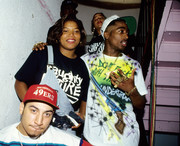 Queen Latifah, 2Pac και DJ Kid Capri σε συναυλία στο Apollo Theater (1991).