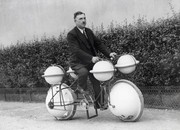 Το αυθεντικό αμφίβιο ποδήλατο «Cyclomer» του 1932.