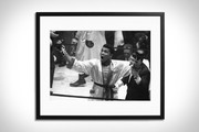 Ο Cassius Clay, δύο χρόνια πριν γίνει Muhammad Ali, μπαίνει στο Ring για να αντιμετωπίσει αήττητος τον Doug Jones το 1963, τον οποίο και νίκησε