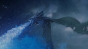 Viserion: Ο μικρότερος δράκος της Daenerys. Δυνατός. Έγινε ακόμα πιο δυνατός από τη μαγεία του Night King όταν τον μετέτρεψε στον... Άσπρο Δράκο με τα Μπλε Μάτια.
