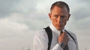 Bond 25: Και φτάνουμε στο σήμερα. Εδώ όπου τα γυρίσματα πήραν μια μικρή καθυστέρηση καθώς ο Daniel Craig. Σύμφωνα με αυτόπτες μάρτυρες στη Τζαμάικα, γλίστρησε και γύρισε άσχημα τον αστράγαλό του, με αποτέλεσμα να μεταφερθεί στις ΗΠΑ για ακτινογραφία και θεραπείες. Άγνωστο το πότε θα επιστρέψει στη δράση.