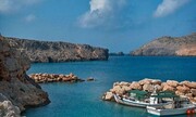 Το ειδυλλιακό νησί των Αντικυθήρων πληρώνει κόσμο για να το επισκεφτεί