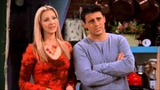 Ωστόσο  ο Ματ ΛεΜπλανκ (Τζόι) και η Λίσα Κούντροου (Φίμπι) αποκάλυψαν πως λίγο πριν το τέλος του «Friends», μια τρελή ιδέα τους δεν έγινε ποτέ πραγματικότητα: 