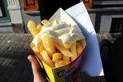 Βέλγιο: Πατάτες τηγανητές με σως μαγιονέζας.