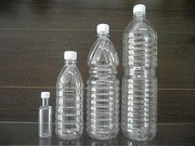 Τα περισσότερα πλαστικά μπουκάλια νερού που έχουν επάνω την ένδειξη “1” σημαίνει ότι είναι κατασκευασμένα από τερεφθαλικό πολυαιθυλένιο, το οποίο, σύμφωνα με το πανεπιστήμιο του Χάρβαρντ, μπορεί να περιέχει αντιμόνιο, μια χημική ουσία που προκαλεί καρκίνο. 
