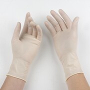 μπορείς να χρησιμοποιήσεις γάντια αν δεν θέλεις να μυρίσουν τα δάχτυλα σου