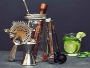 Σετ για κλασικά cocktails «Makerskit»: Ό,τι χρειάζεσαι για να φτιάξεις στους φιλοξενούμενούς σου ή στην παρέα μια σειρά από τίμια, διαχρονικά cocktails. Θα σε βγάλει ασπροπρόσωπο και σε πιο απαιτητικές μείξεις και θα σε γλιτώσει από τα πλαστικά σέικερ του καφέ και τα παλιά μαχαίρια που χρησιμοποιείς ως αναδευτήρες έκτακτης ανάγκης. Το σετ Makerskit περιλαμβάνει σέικερ, αναδευτήρα, σουρωτήρι, γουδοχέρι, δοσομετρητή, τσιμπίδα για παγάκια και διάφορα άλλα χρήσιμα εργαλειάκια, που όταν δεν τα χρειάζεσαι μαζεύονται έτσι ώστε να πιάνουν ελάχιστο χώρο. Βουρ...
makerskit.com