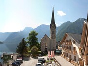 Αυτή η πόλη στις Άλπεις θυμίζει το χωριό των Hobbit