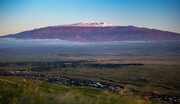 Το Έβερεστ είναι η ψηλότερη κορυφή: Ναι, αλλά δεν είναι το ψηλότερο βουνό.Το Mauna Kea στη Χαβάη είναι. Βέβαια, πολύ παραπάνω από το μισό του μέρος βρίσκεται μέσα στη θάλασσα.