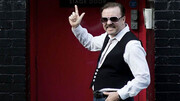 Ricky Gervais: Η ανθρώπινη επιτομή της καλόγουστης ειρωνείας
