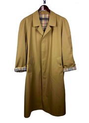  Yves Saint Laurent trench coat