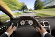 Όταν οδηγός ανεβάζει την ένταση, τόσο η οδήγησή του γίνεται περισσότερο επικίνδυνη και επιθετική, με τον χρόνο αντίδρασης να ανεβαίνει ανησυχητικά, ενώ παράλληλα δεν έχει τον απόλυτο έλεγχο του αυτοκινήτου του. 