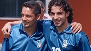Μαζί με τον Ρομπέρτο Μπάτζιο είναι στην 4η θέση της λίστας με τους κορυφαίους σκόρερ της εθνικής Ιταλίας, σκοράροντας 27 γκολ, έχοντας φορέσει 91 φορές τη φανέλα με το εθνόσημο. 
