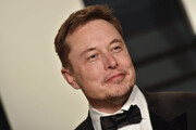 Τελικά ο Elon Musk είναι όντως ο πιο πλούσιος άνθρωπος στον κόσμο;