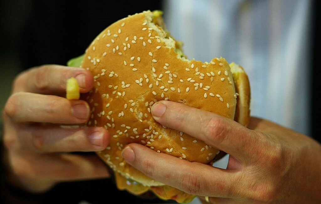 Μπορείς να πάρεις άπειρα μπεργκερ απο το Burger King στην Ολλανδία.