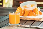 30ml φρεσκοστυμμένο χυμό πορτοκαλιού ή κάποιο άλλο εσπεριδοειδές 