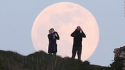 Το μόνο σίγουρο είναι πως για να φωτογραφήσει κάποιος σωστά το φεγγάρι πρέπει να έχει έναν δυνατό τηλεφακό πάνω σε μία καλή φωτογραφική μηχανή. 