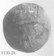 Παιχνίδια με τέτοια μπάλα περιγράφονται και από τον Όμηρο. Οι Ρωμαίοι φαίνεται πως πήραν το άθλημα από τους Έλληνες και το ονόμασαν «harpastum».

