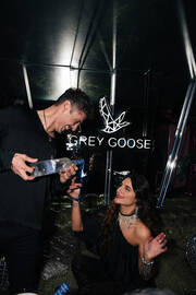 DISCO NOIR: ηλεκτρισμένες βραδιές στη ντίσκο Cinderella με την Grey Goose Premium Vodka