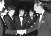 Ακόμα και την εποχή της Beatlemania, ο Χάρισον δεν απολάμβανε την ίδια διασημότητα με τους υπόλοιπους Beatles -εξάλλου δεν το επιδίωκε και ο ίδιος, ενώ πολλές φορές έχει ψηφιστεί το… λιγότερο δημοφιλές “σκαθάρι”.

