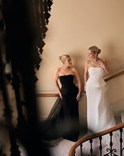 Amelia & Eliza Spencer: Το DNA της Πριγκίπισσας Diana έκανε πασαρέλα στις Κάννες