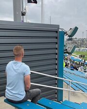 Τα χειρότερα καθίσματα στα γήπεδα που πληρώνεις για να… μην βλέπεις