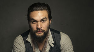 Η λέξη «ζόρικος» δημιουργήθηκε για τον Jason Momoa