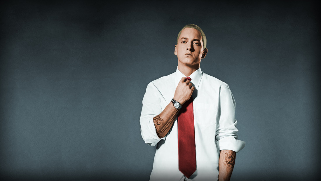 Eminem, με αυτά τα μούσια δεν ράπαρε κανείς