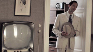 Ο Adrien Brody σε μια διαφήμιση πολύ μπροστά από την εποχή της