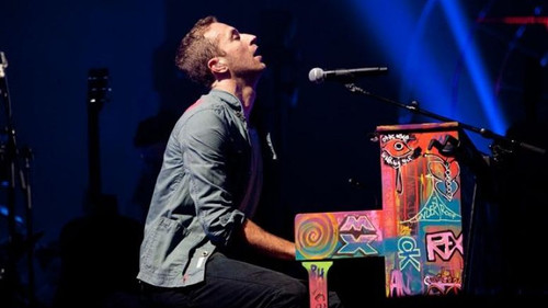 Το cover των Coldplay προς τιμή του Chester Bennington