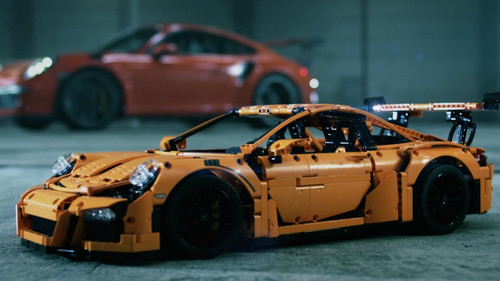 Με 2.704 κομμάτια Lego συναρμολογείς αυτή τη θρυλική Porsche