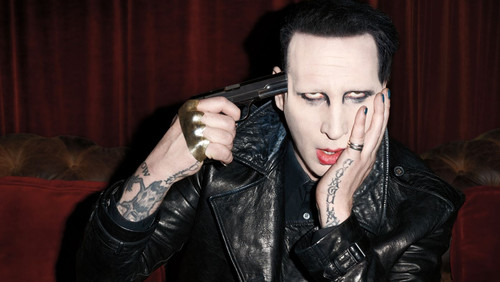 Μόλις ακούσαμε το νέο, αγαπησιάρικο και μελωδικό τραγουδάκι του Marilyn Manson