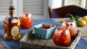 Ανακαλύψτε τα cocktails που θα «φέρουν» την Άνοιξη στο ποτήρι σας