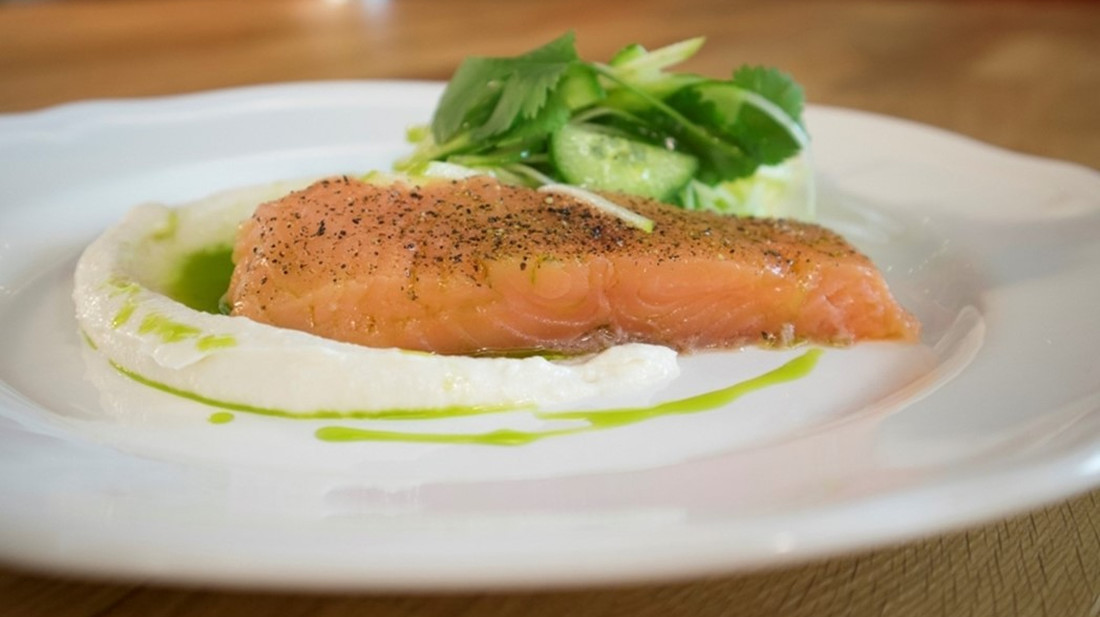 Σολωμός ημίπαστος Sous Vide 