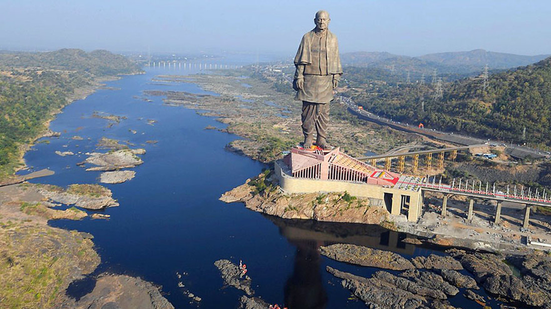 Το πιο ψηλό άγαλμα του κόσμου βρίσκεται πλέον στην Ινδία